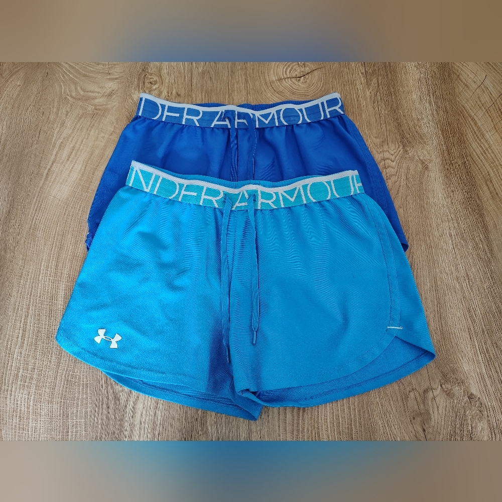 Under Armour Shorts Size Small Set Of 2